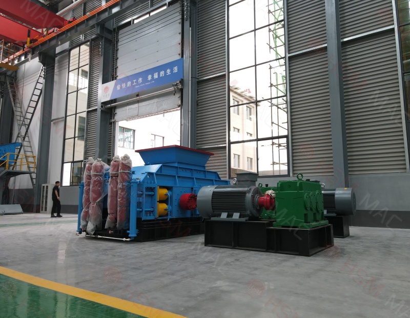 石榴石礦對(duì)輥破碎機(jī)
